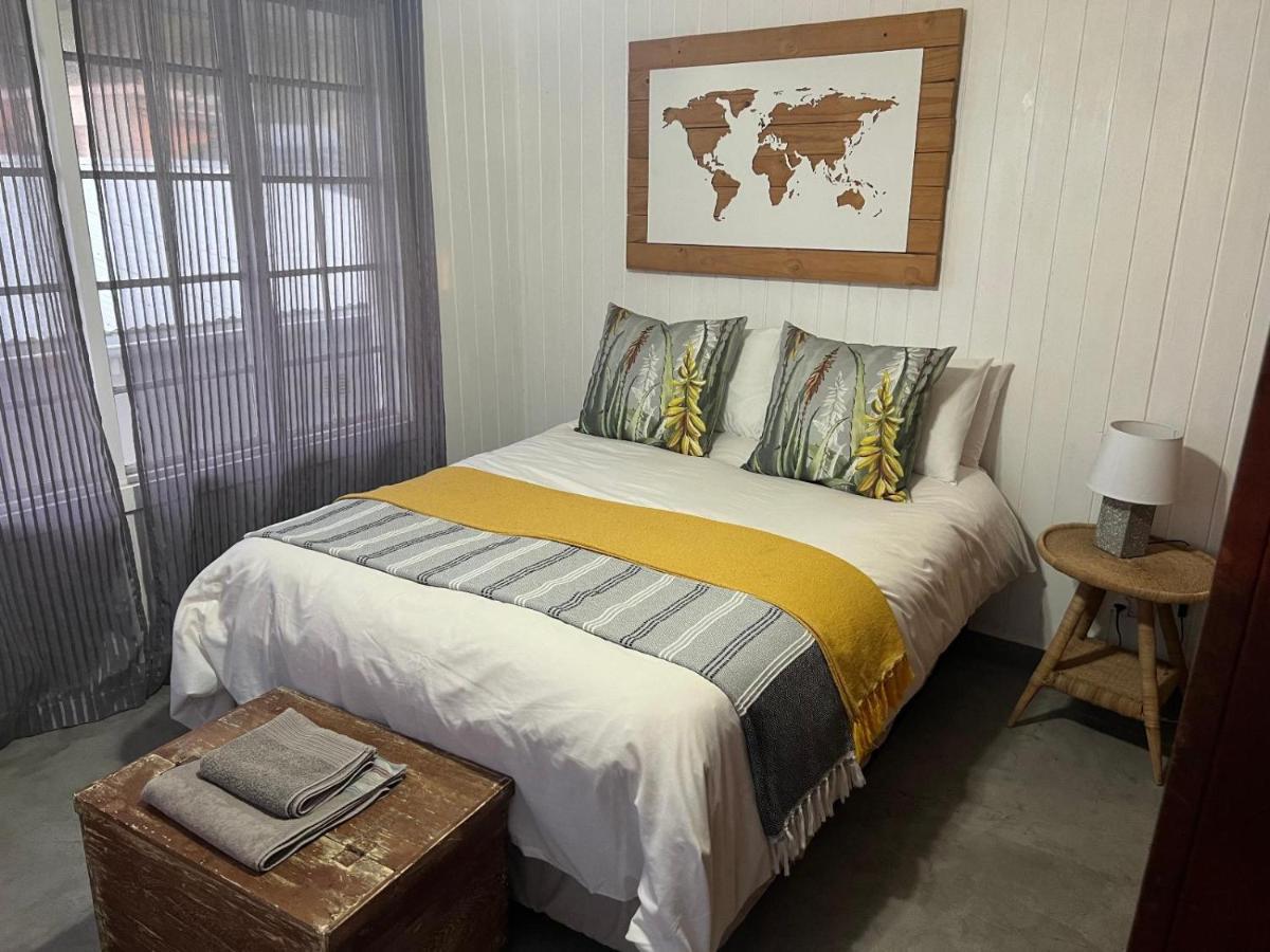 Linga Futhi Beach Cottages Port Saint John's Номер фото